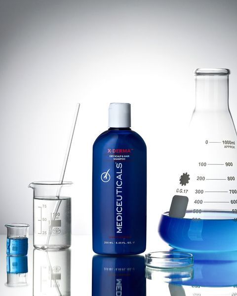 Відлущувальний шампунь проти сухості та свербежу шкіри голови Mediceuticals X-Derma 1000 мл із саліциловою кислотою для сухої шкіри 36996 фото